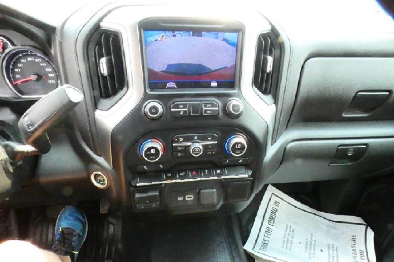 2021 Chevrolet Silverado 1500 LT 4WD Crew Cab w/Htd cloth seats, BUC - Photo #14