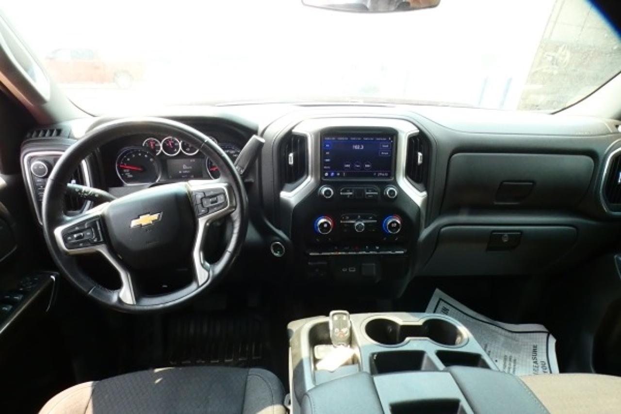 2021 Chevrolet Silverado 1500 LT 4WD Crew Cab w/Htd cloth seats, BUC - Photo #11