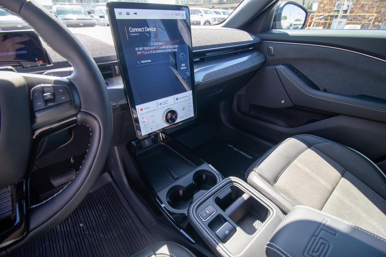 2025 Ford Mustang Mach-E GT AWD Photo5