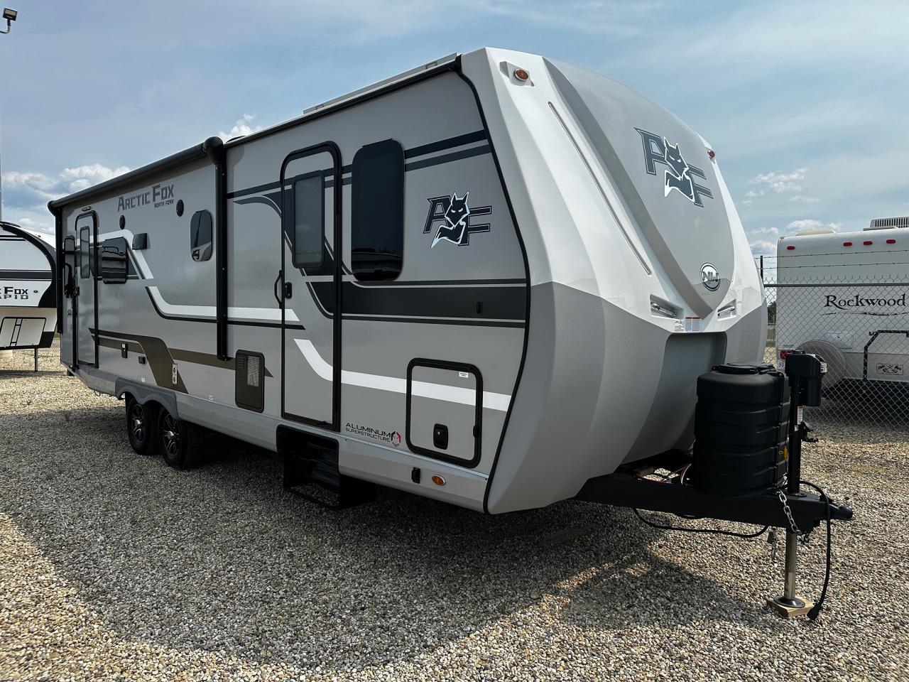 2025 Arctic Fox North Fork 25Y 