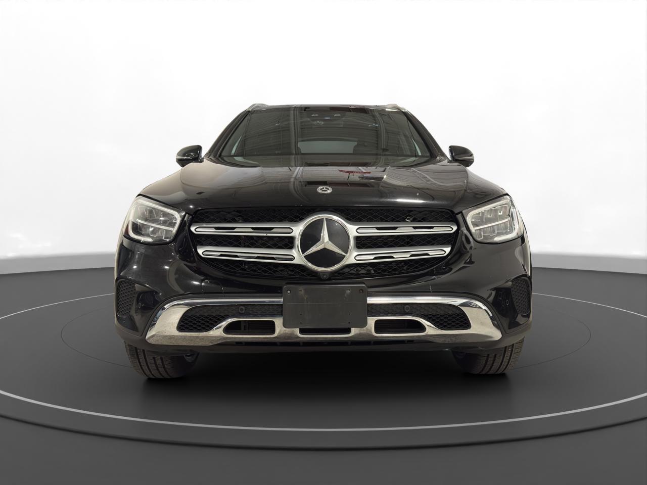 2021 Mercedes-Benz GLC 300 GLC 300 - Photo #2
