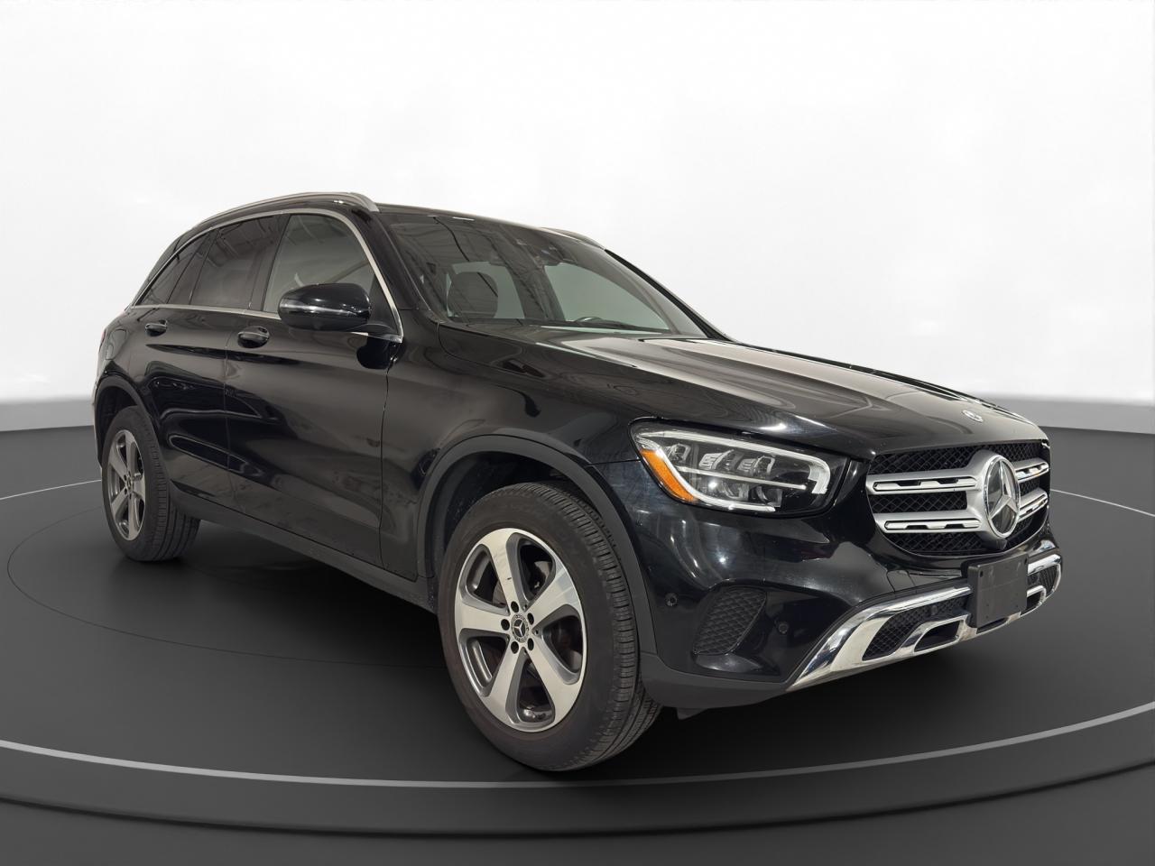 2021 Mercedes-Benz GLC 300 GLC 300 - Photo #3