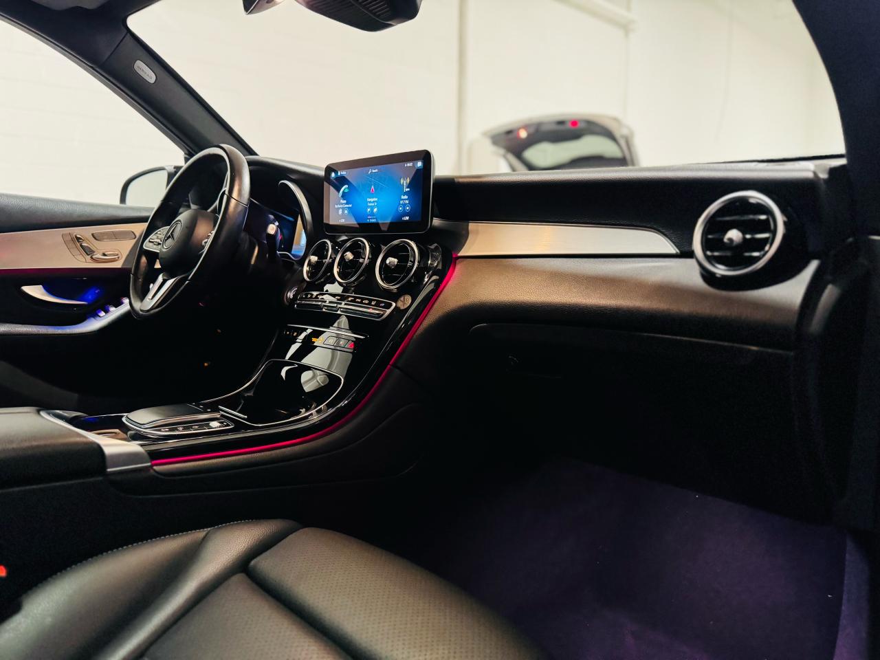 2021 Mercedes-Benz GLC 300 GLC 300 - Photo #32