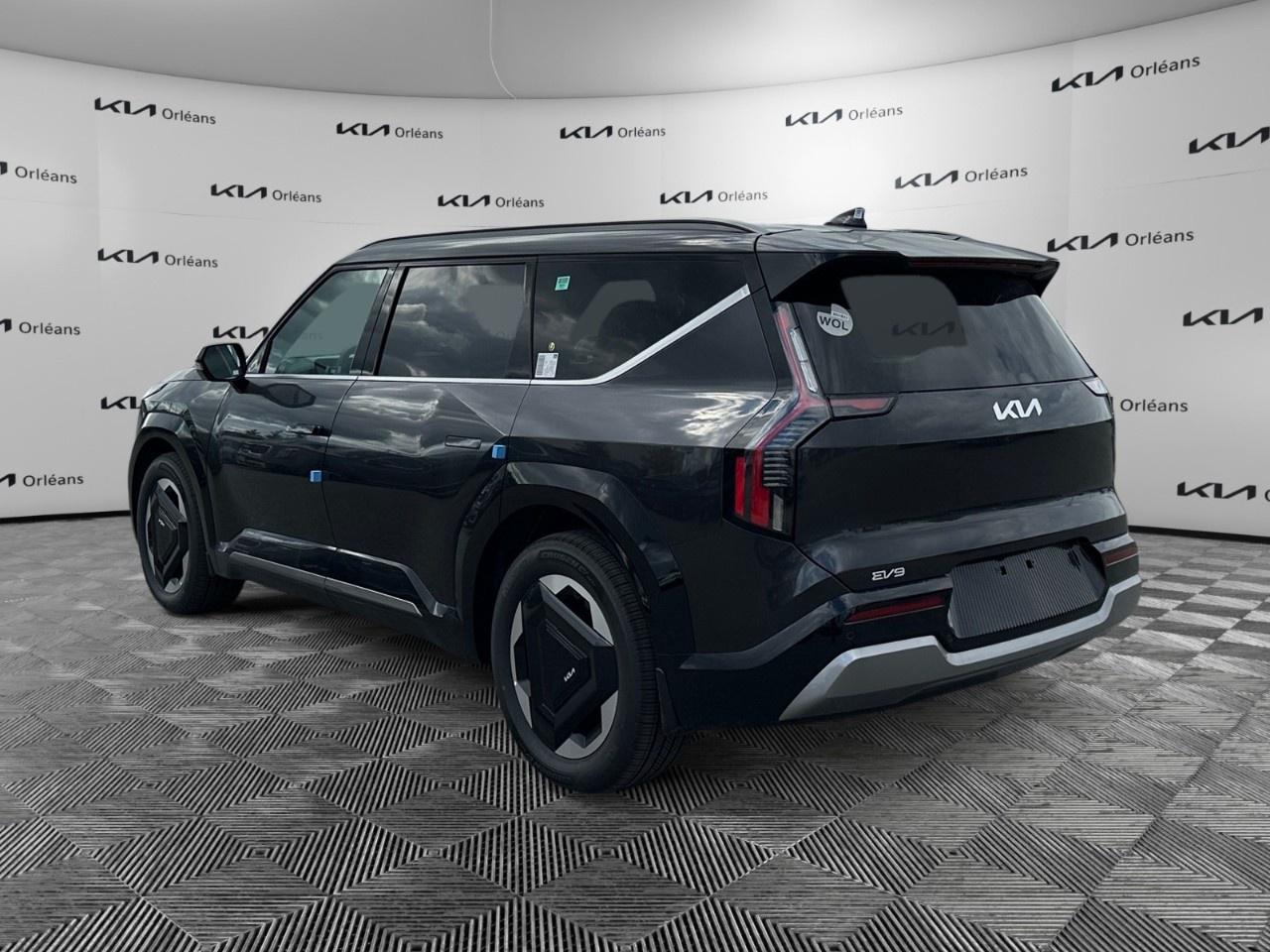 2026 Kia EV9 Land w/Plus Package AWD Photo