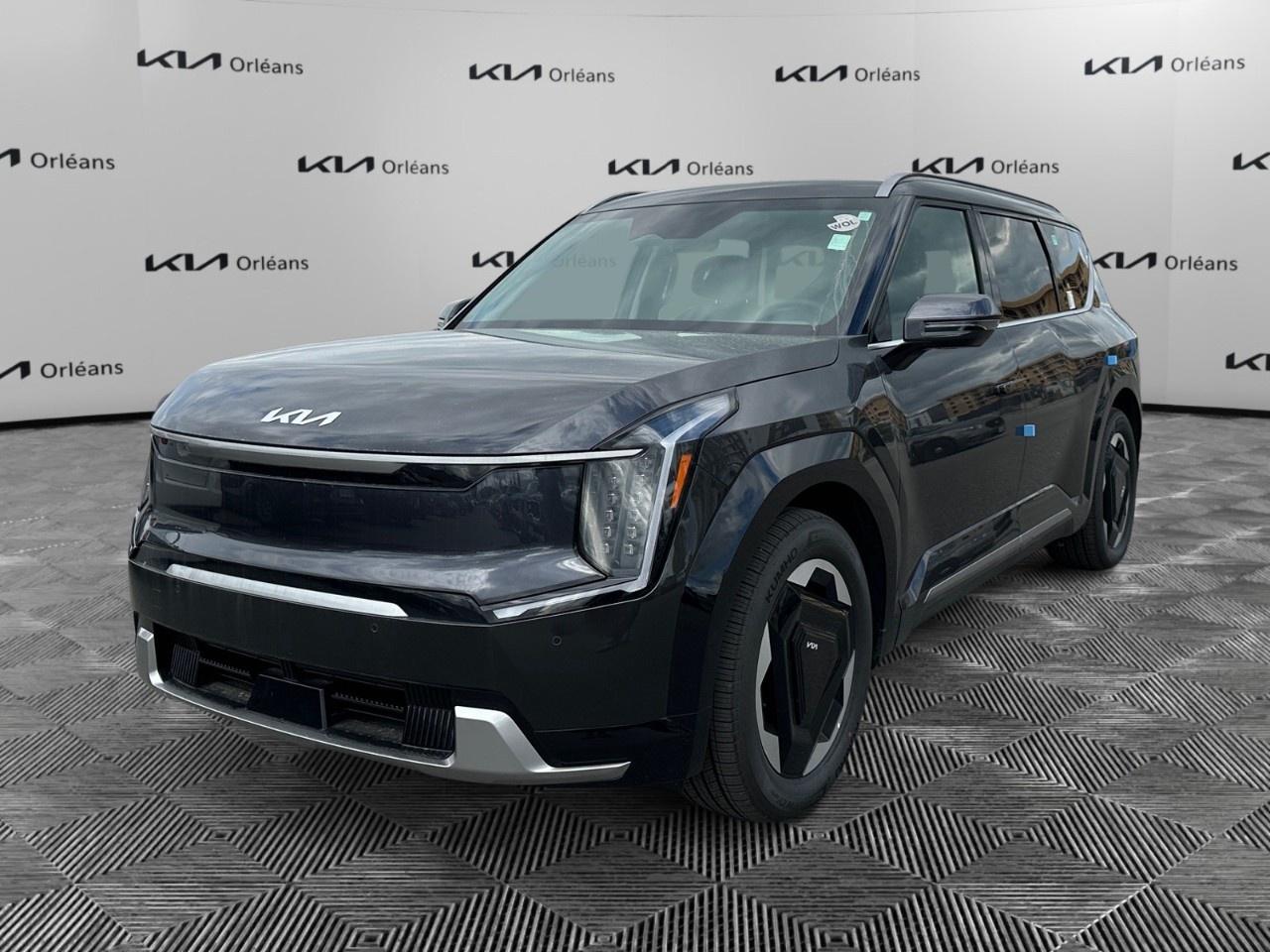 2026 Kia EV9 Land w/Plus Package AWD Photo0