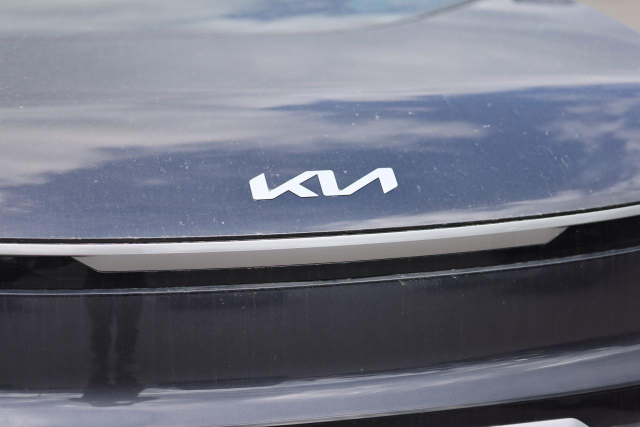 2026 Kia EV9 Land w/Plus Package AWD Photo