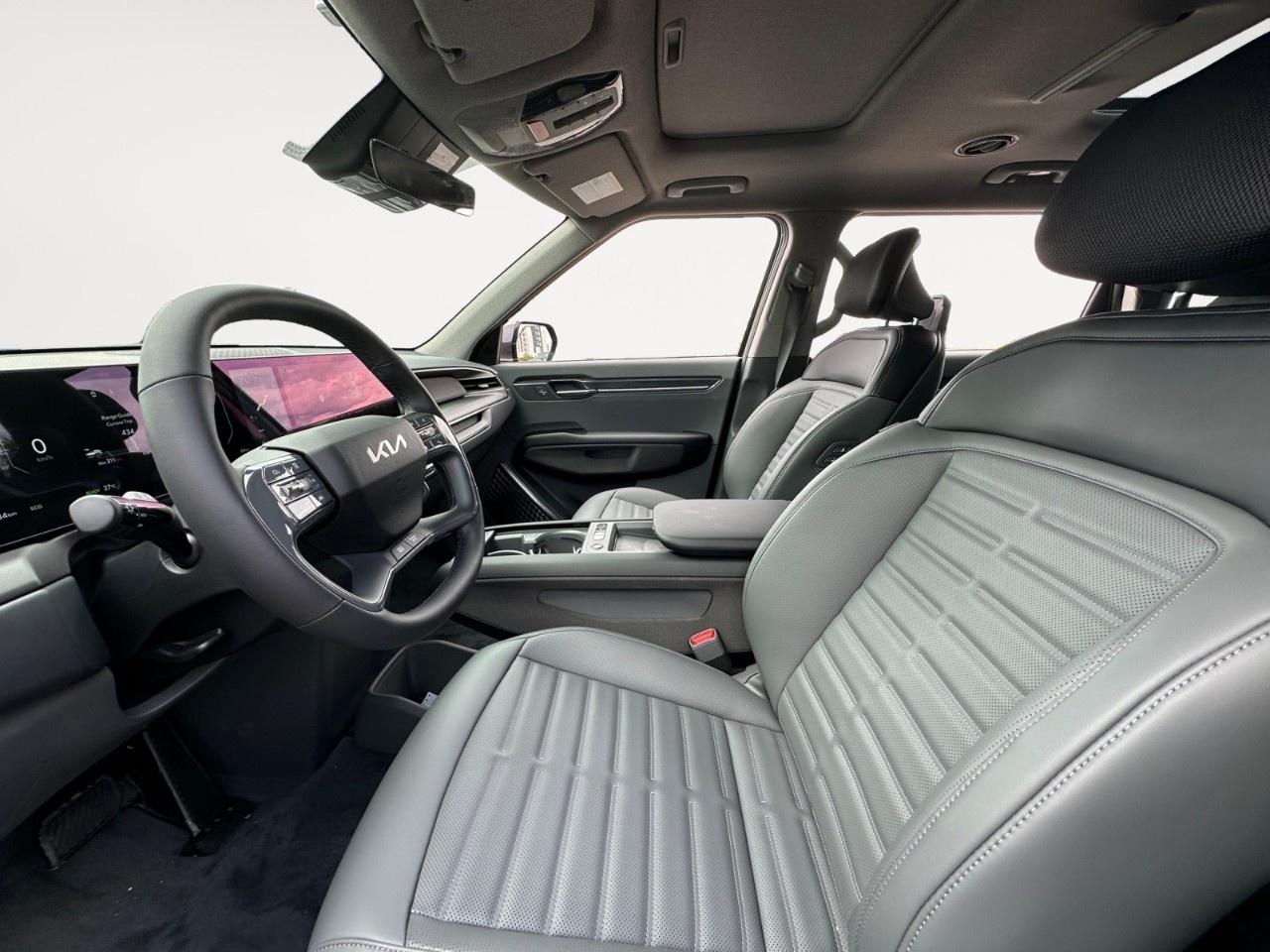 2026 Kia EV9 Land w/Plus Package AWD Photo