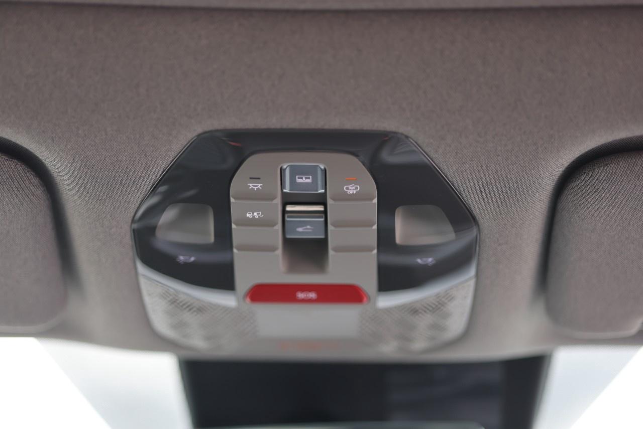 2026 Kia EV9 Land w/Plus Package AWD Photo