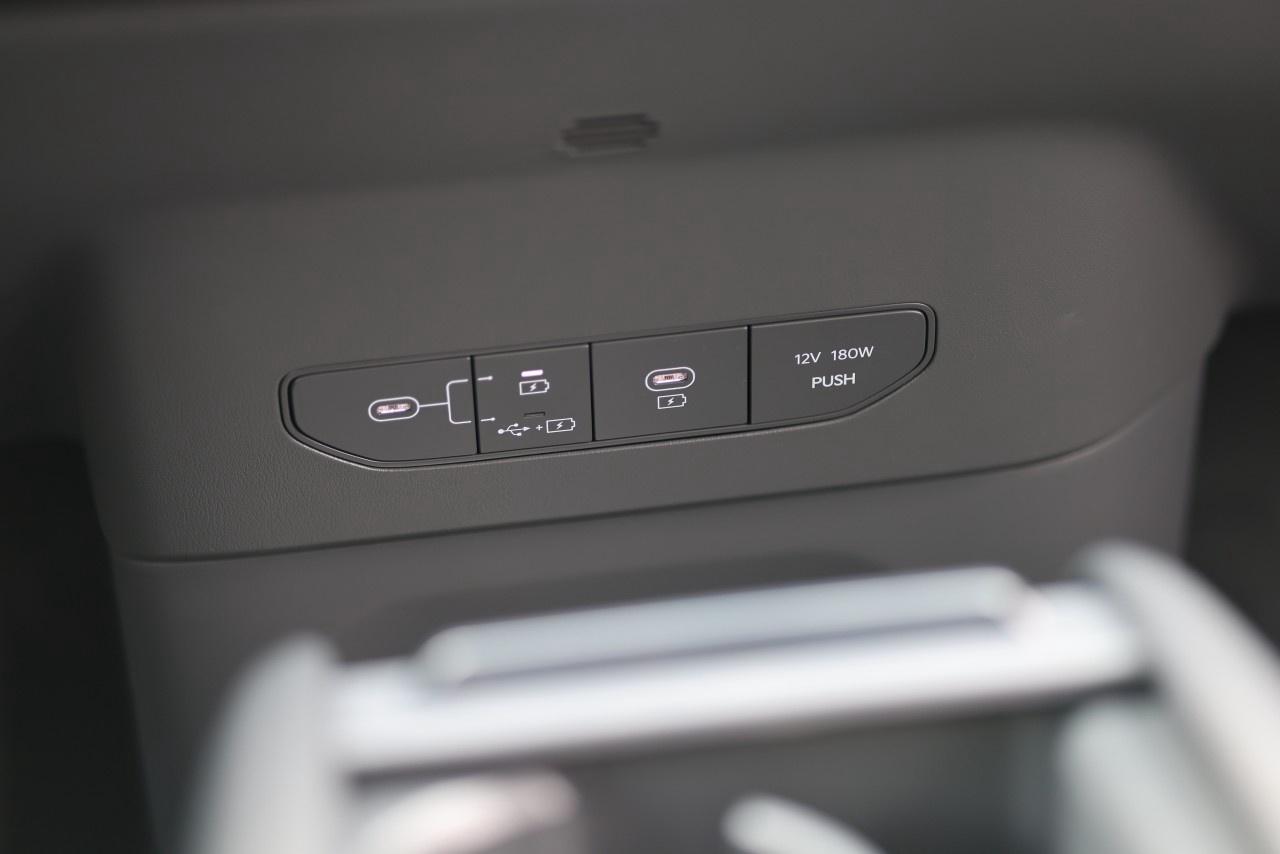 2026 Kia EV9 Land w/Plus Package AWD Photo