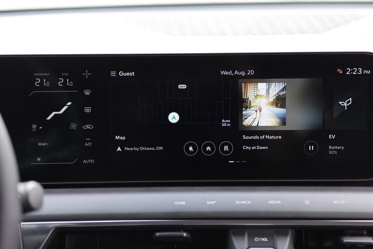 2026 Kia EV9 Land w/Plus Package AWD Photo