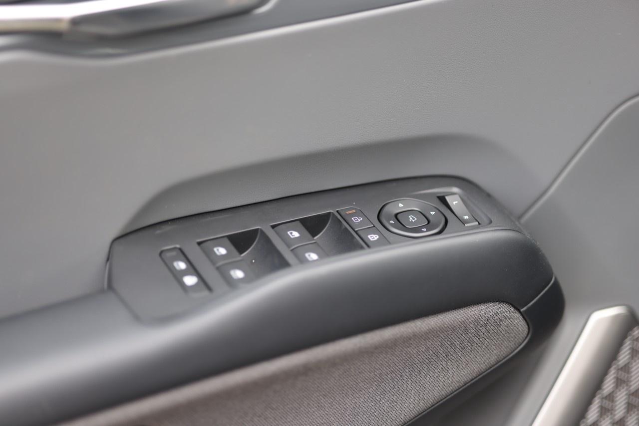 2026 Kia EV9 Land w/Plus Package AWD Photo