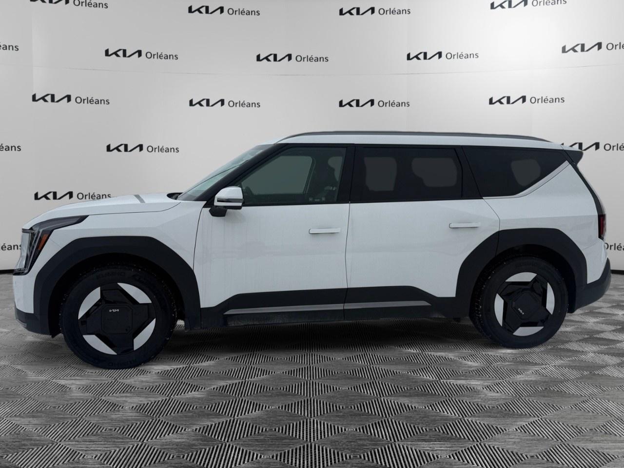 2026 Kia EV9 Land AWD Photo