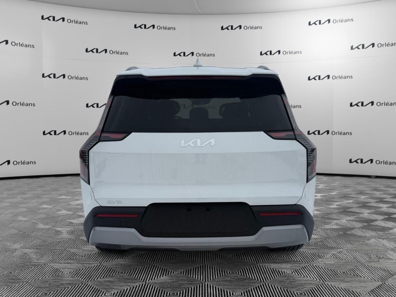 2026 Kia EV9 Land AWD Photo3