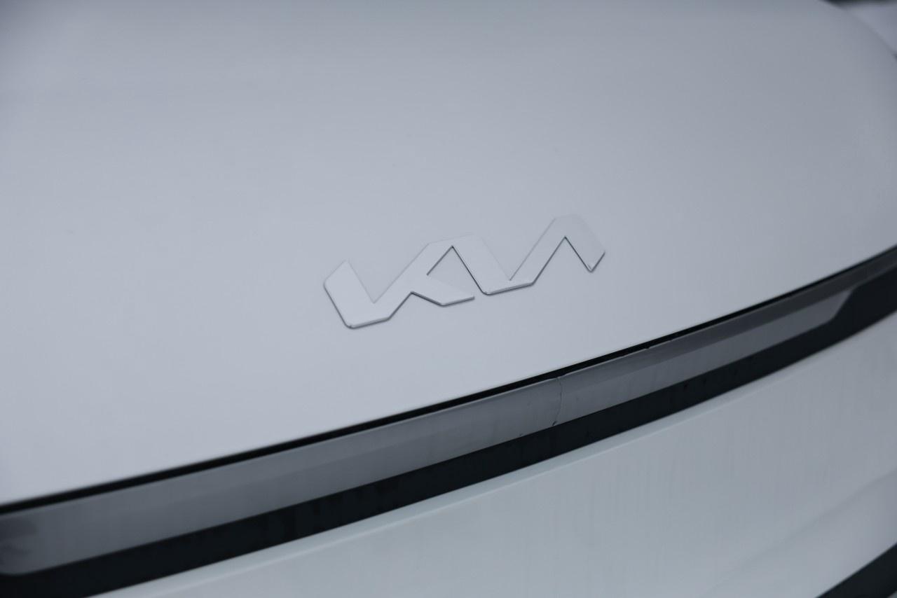 2026 Kia EV9 Land AWD Photo