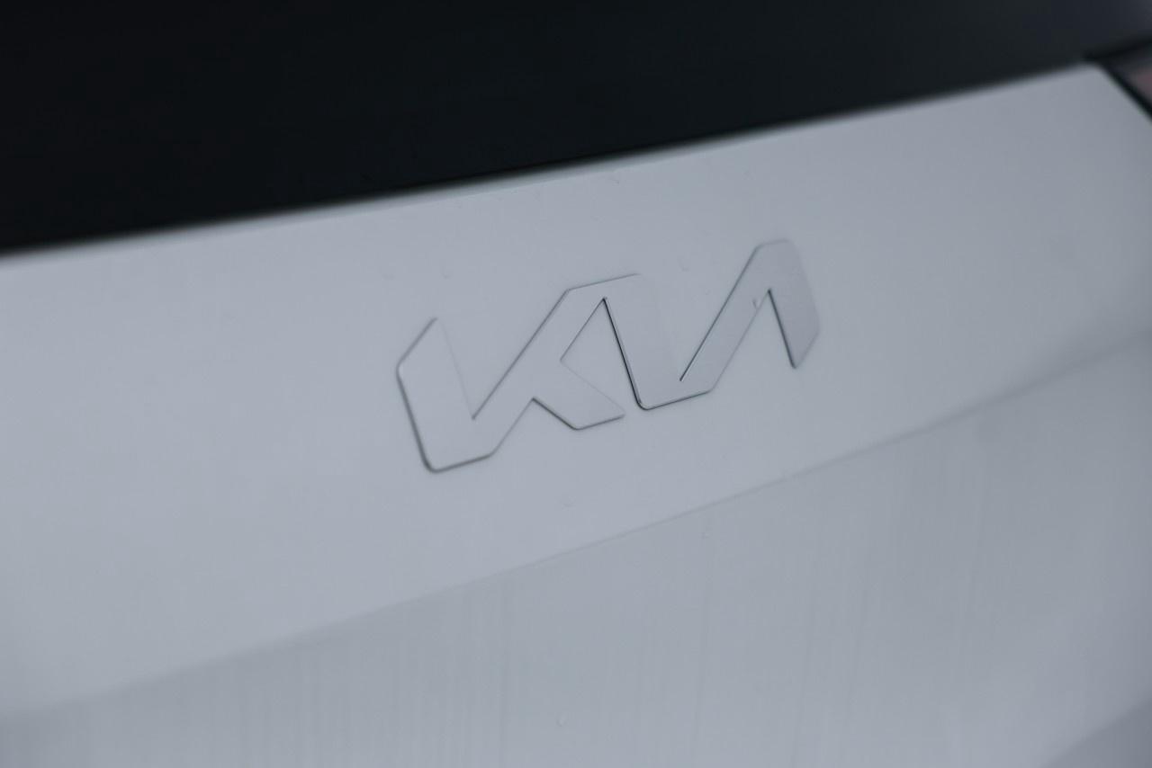 2026 Kia EV9 Land AWD Photo