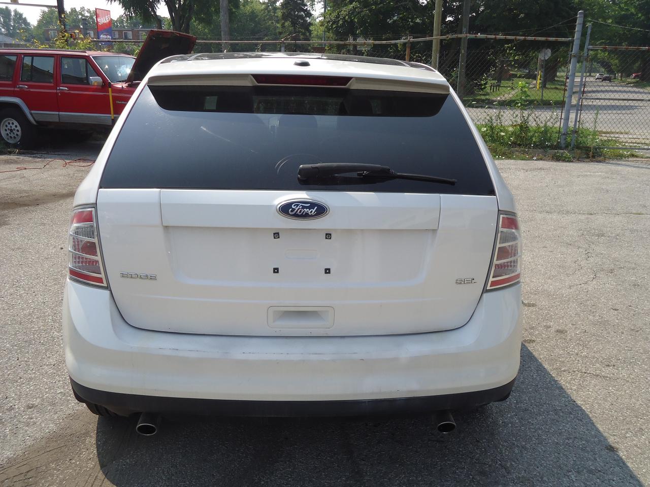 2010 Ford Edge 4DR SEL FWD - Photo #4