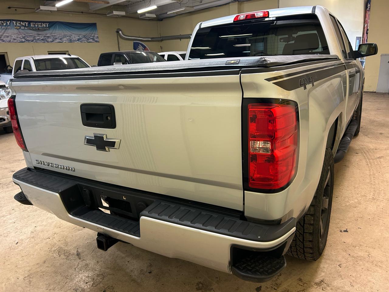 2017 Chevrolet Silverado 1500 Custom - Photo #4