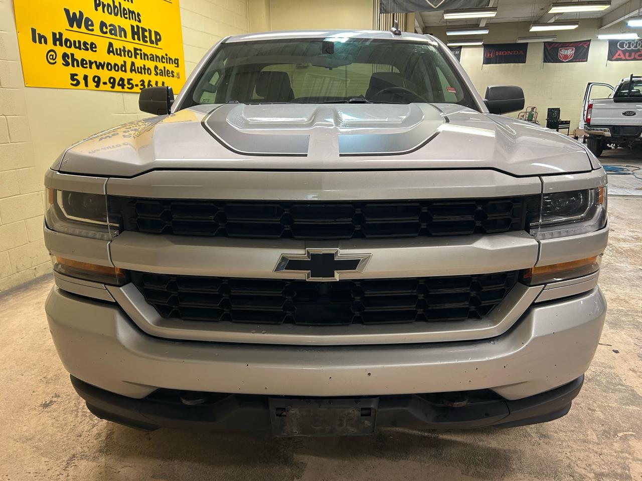 2017 Chevrolet Silverado 1500 Custom - Photo #6