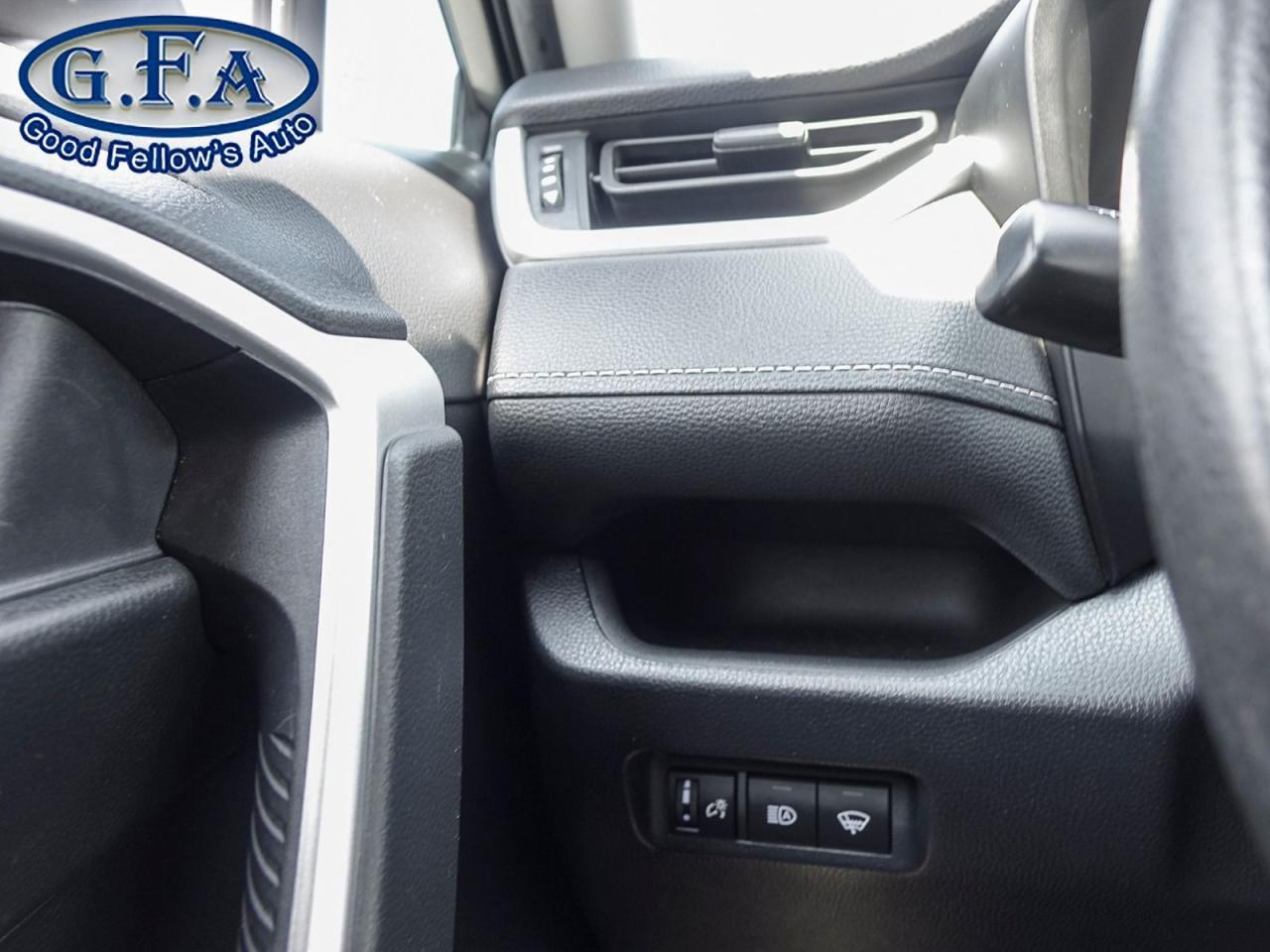 2022 Toyota RAV4 LE MODEL, AWD, REARVIEW CAMERA, HEATED SEATS, LANE - Photo #19