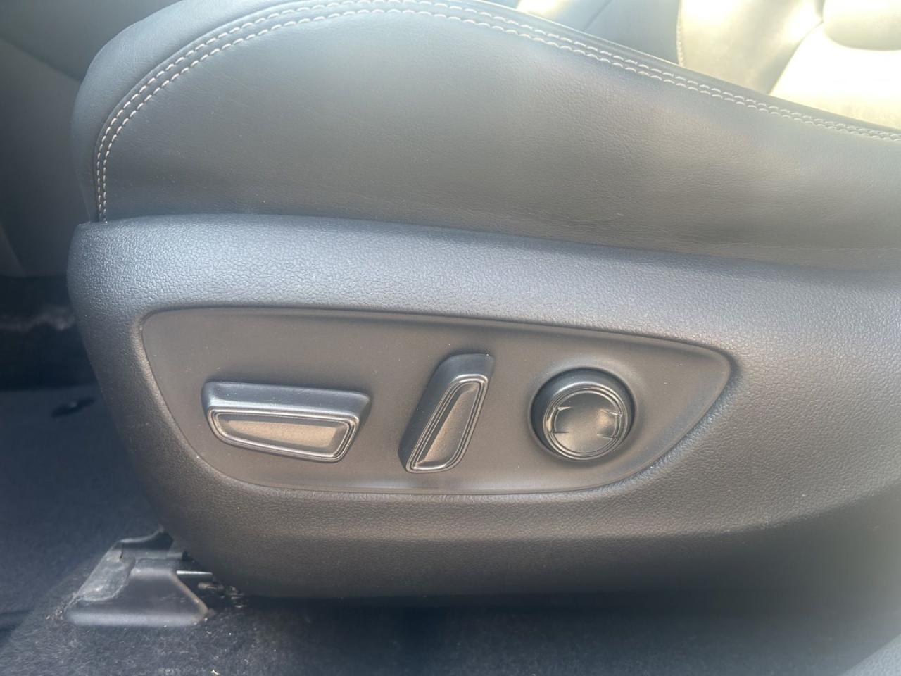 12609472