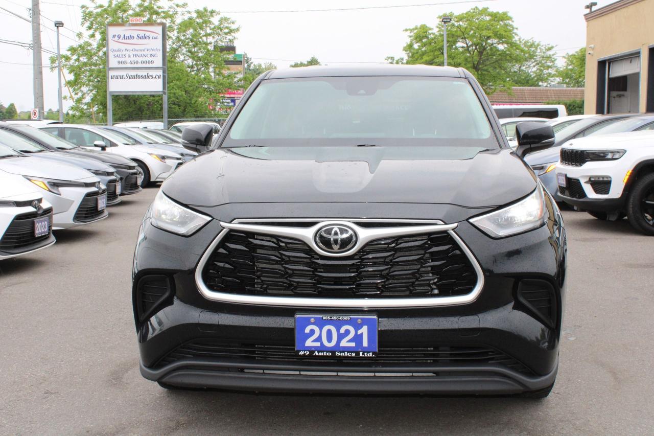 2021 Toyota Highlander LE AWD - Photo #2