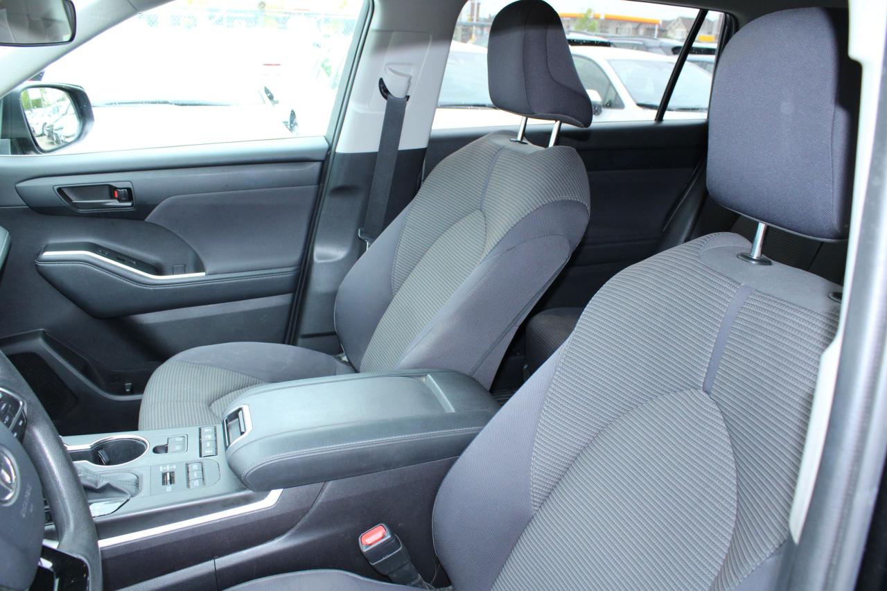 2021 Toyota Highlander LE AWD - Photo #14