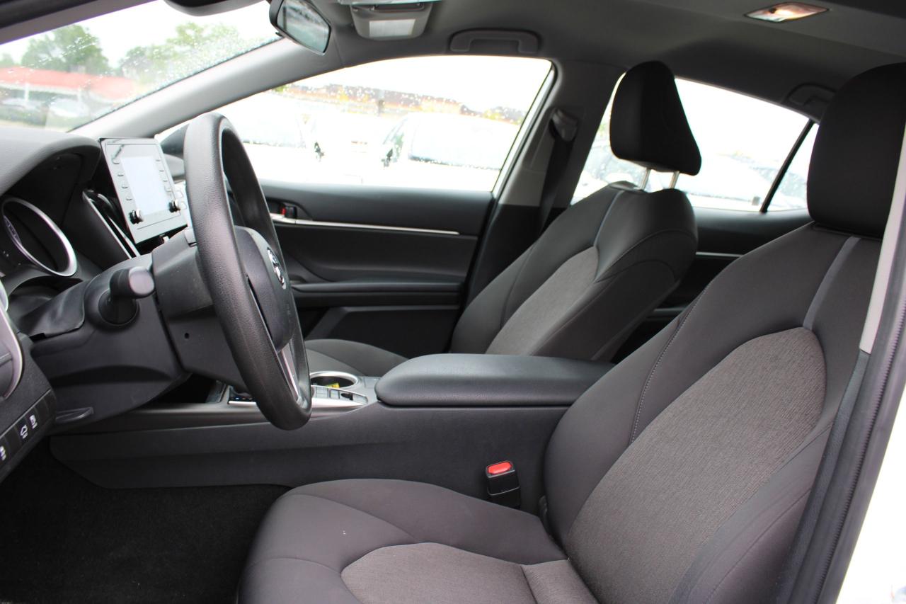 2023 Toyota Camry HYBRID LE - Photo #11