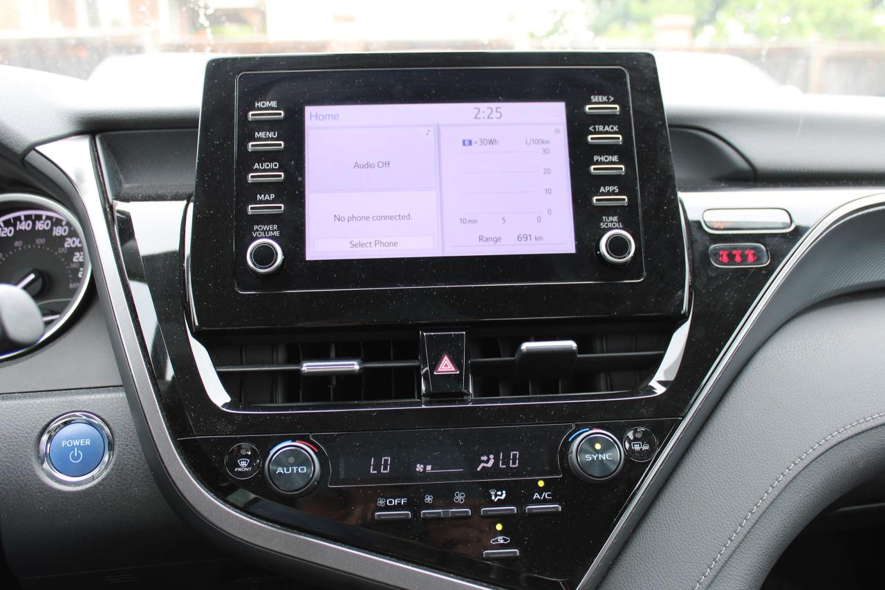 2023 Toyota Camry HYBRID LE - Photo #12