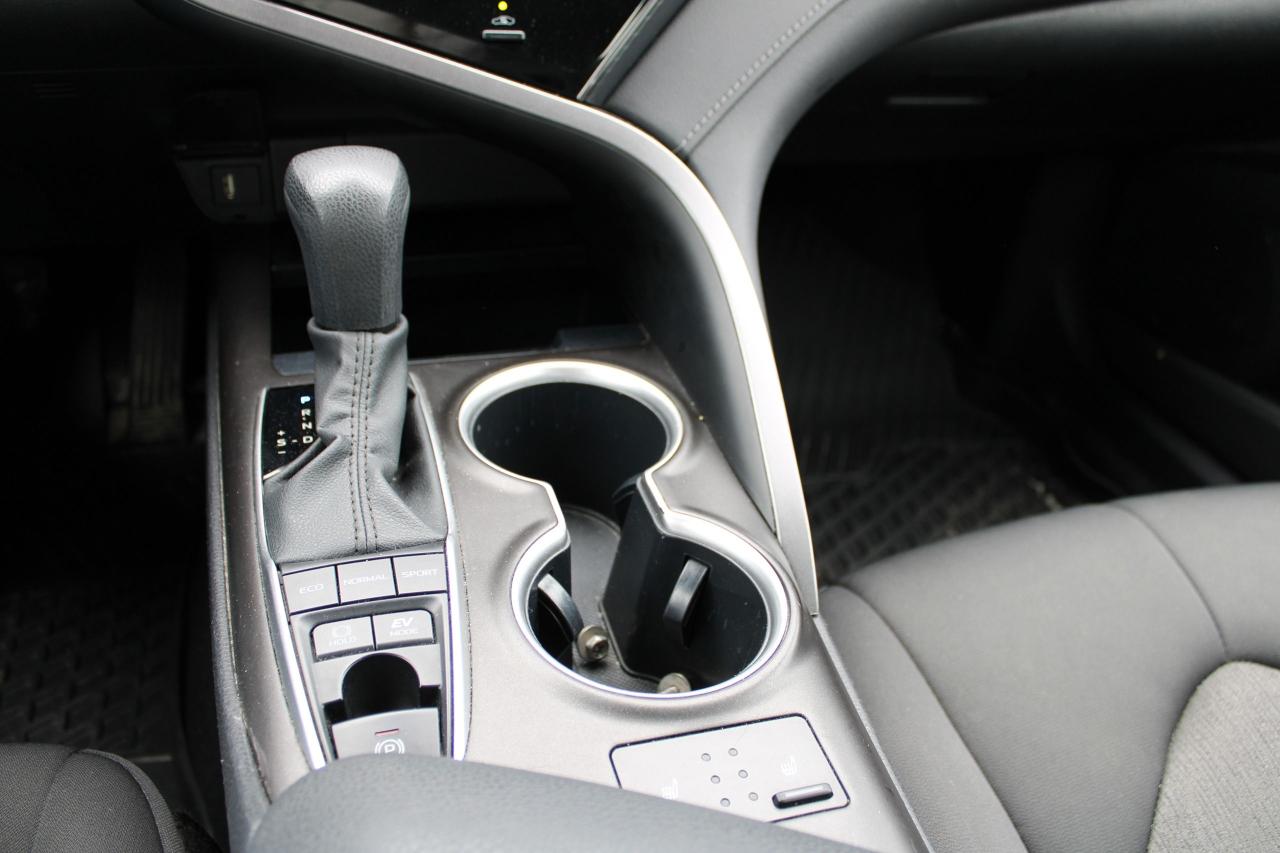 2023 Toyota Camry HYBRID LE - Photo #15