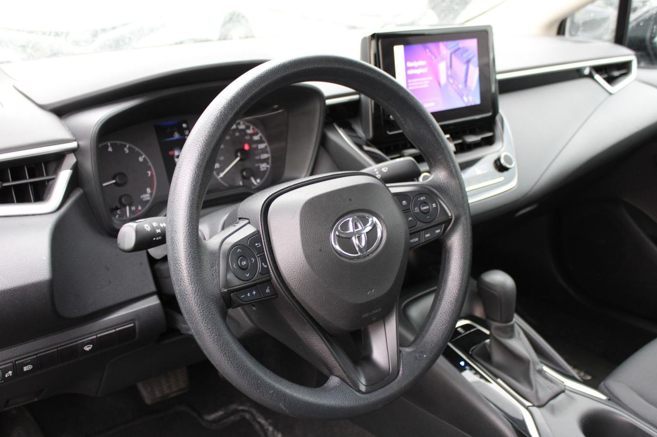 2023 Toyota Corolla LE - Photo #9