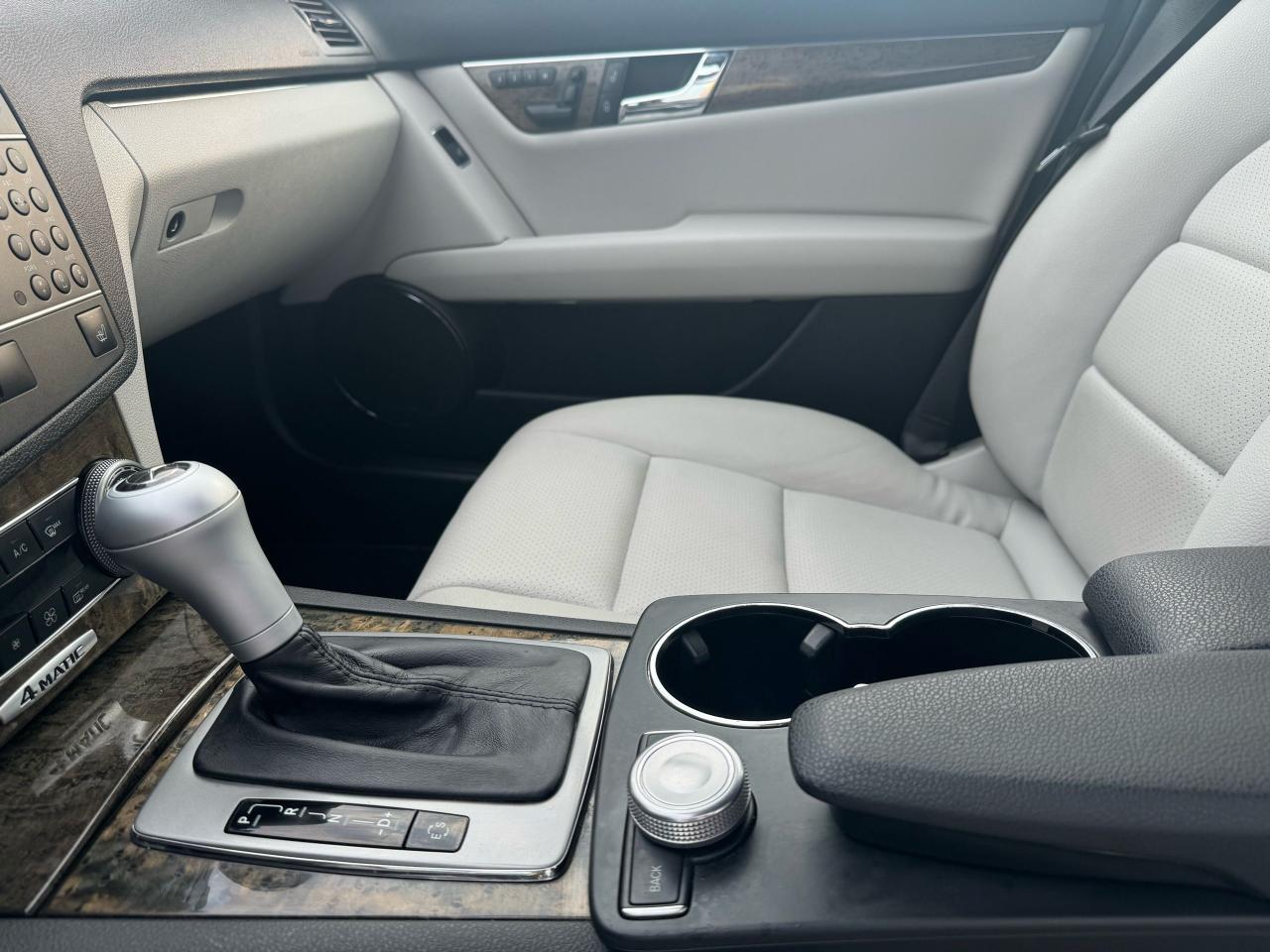 2011 Mercedes-Benz C-Class C 300 - Photo #17