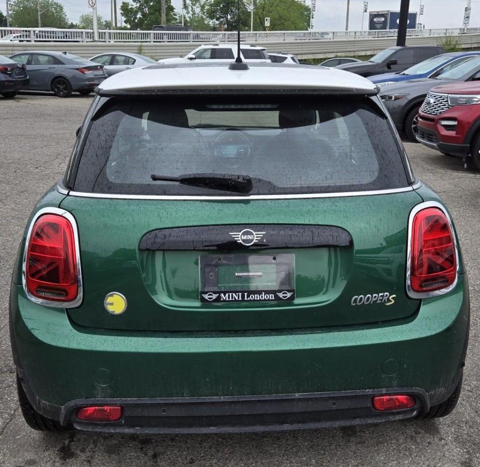 2023 MINI Cooper COOPER SE / NO ACCIDENTS / SUNROOF / LEATHER / NAV - Photo #3
