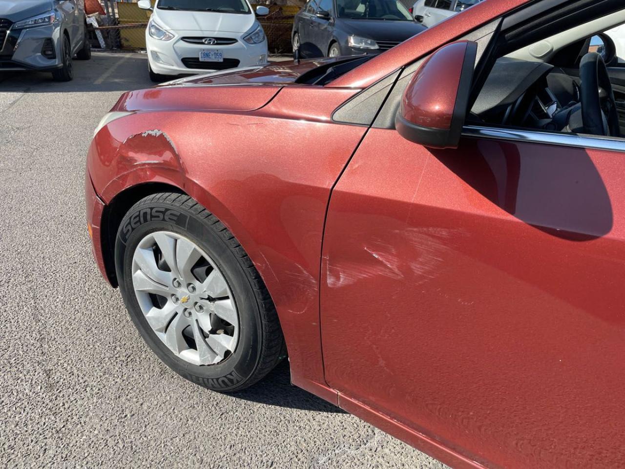 2012 Chevrolet Cruze AS IS Photo5