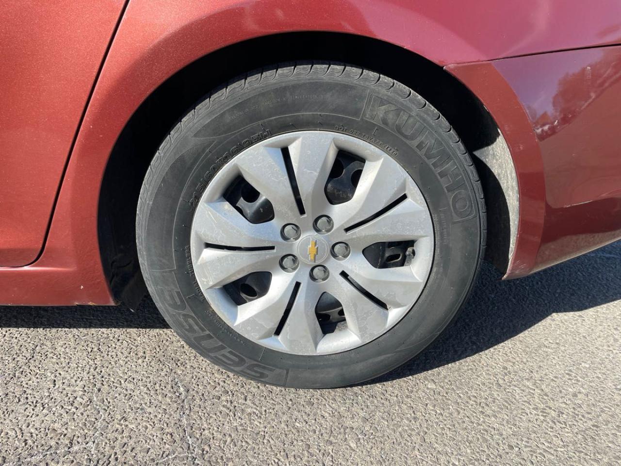 2012 Chevrolet Cruze AS IS Photo17