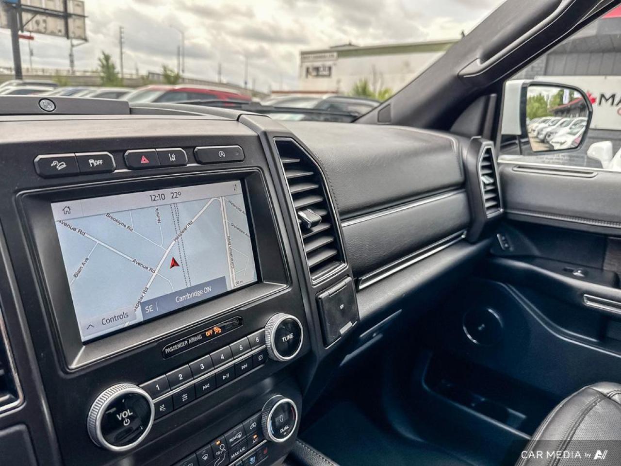 2021 Ford Expedition LIMITED / ONE OWNER / NO ACCIDENTS / LEATHER / AWD - Photo #26