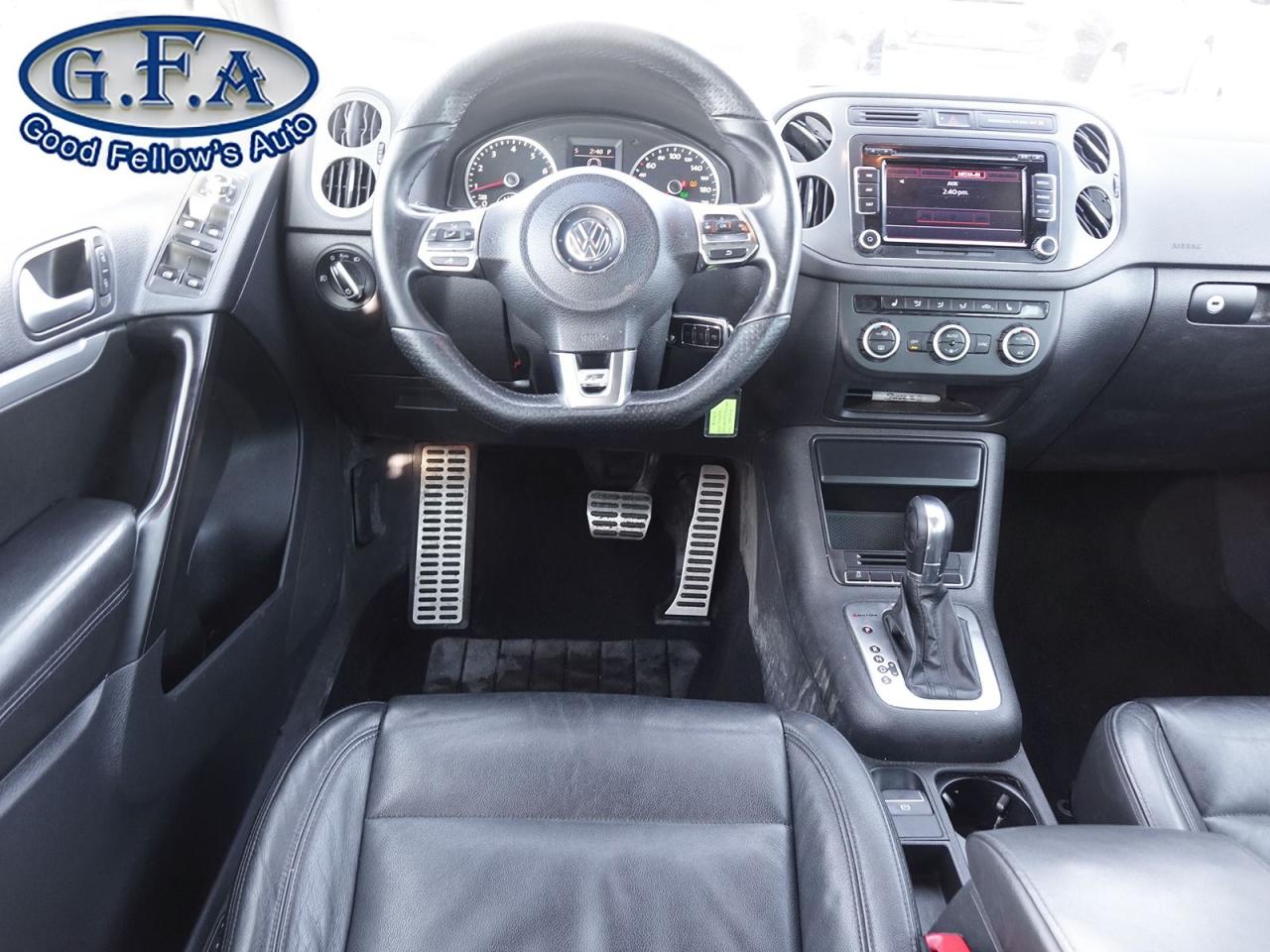 2014 Volkswagen Tiguan AWD, HIGHLINE MODEL, ALLOY WHEELS, PANORAMIC ROOF, Photo13