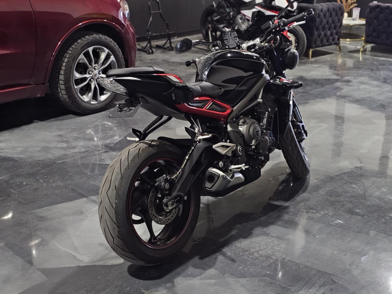 2021 Triumph Speed Triple R 765R - Photo #5