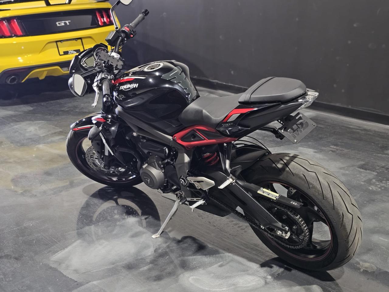 2021 Triumph Speed Triple R 765R - Photo #3