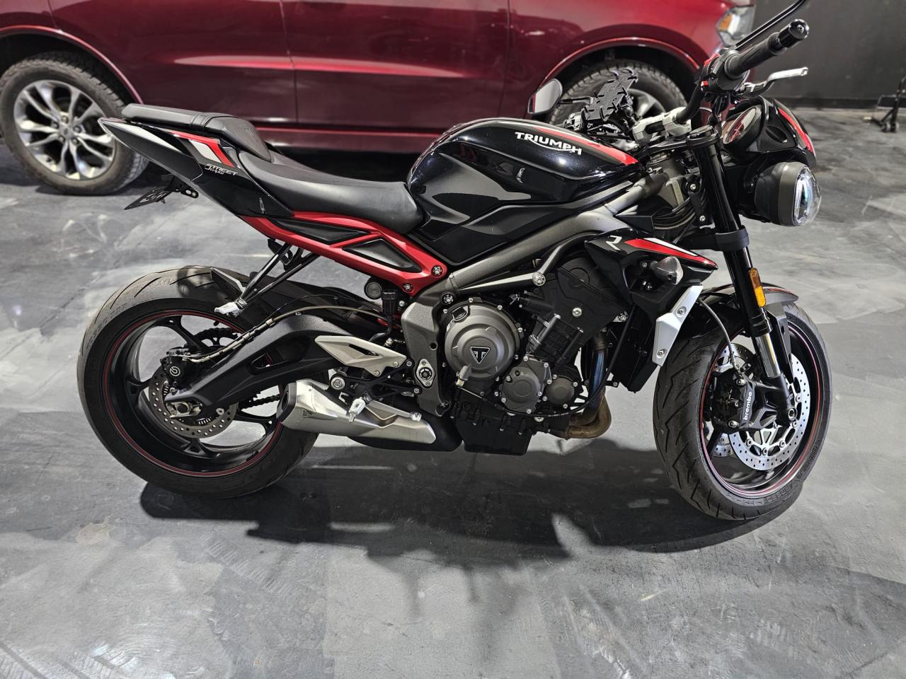 2021 Triumph Speed Triple R 765R - Photo #6
