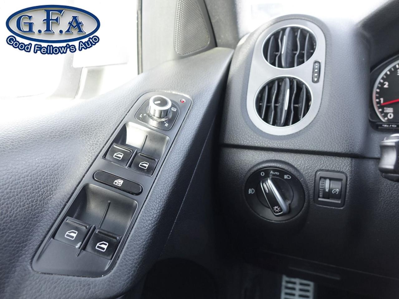 2014 Volkswagen Tiguan AWD, HIGHLINE MODEL, ALLOY WHEELS, PANORAMIC ROOF, - Photo #17