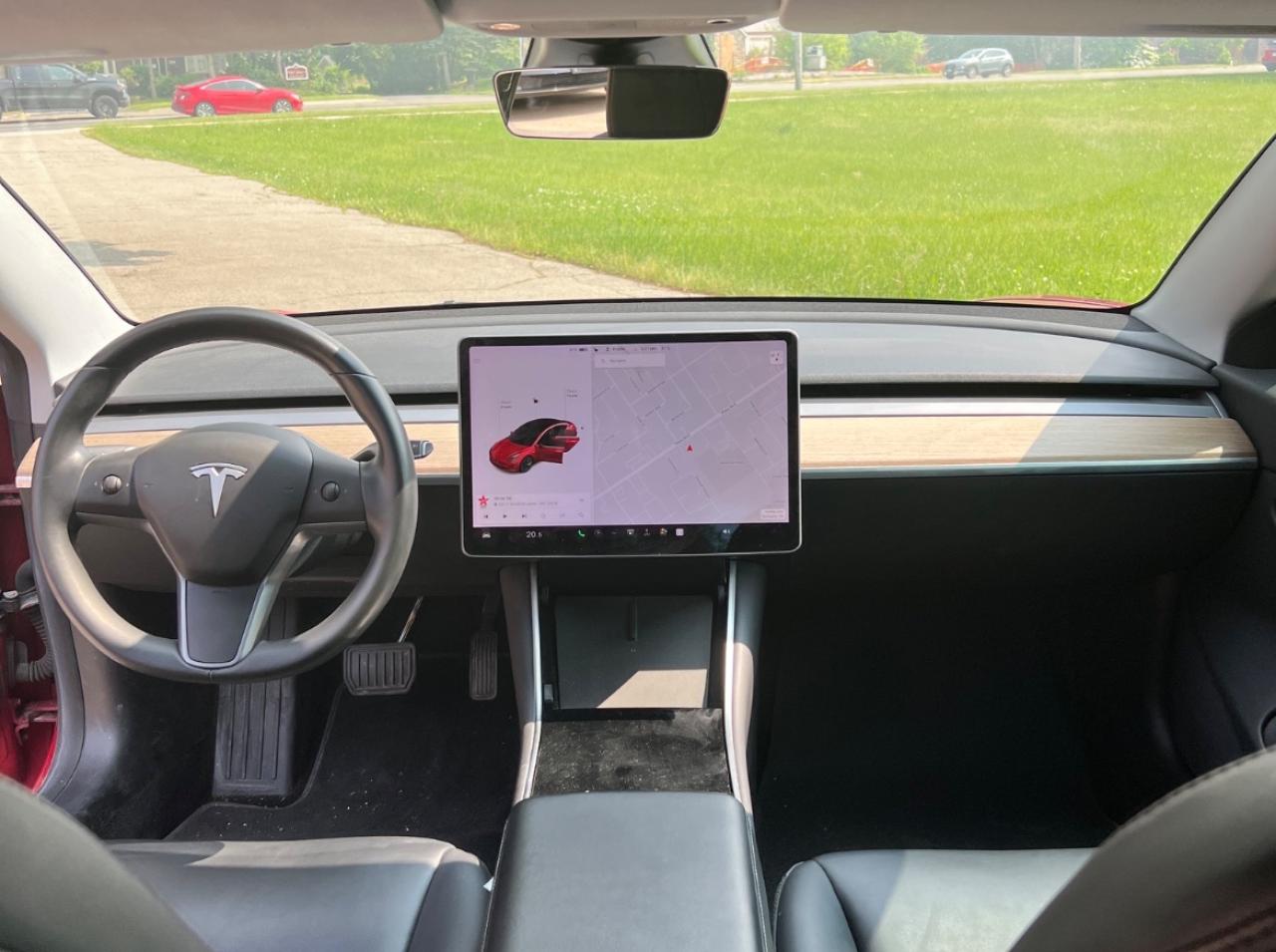 2019 Tesla Model 3 LONG RANGE - Photo #9