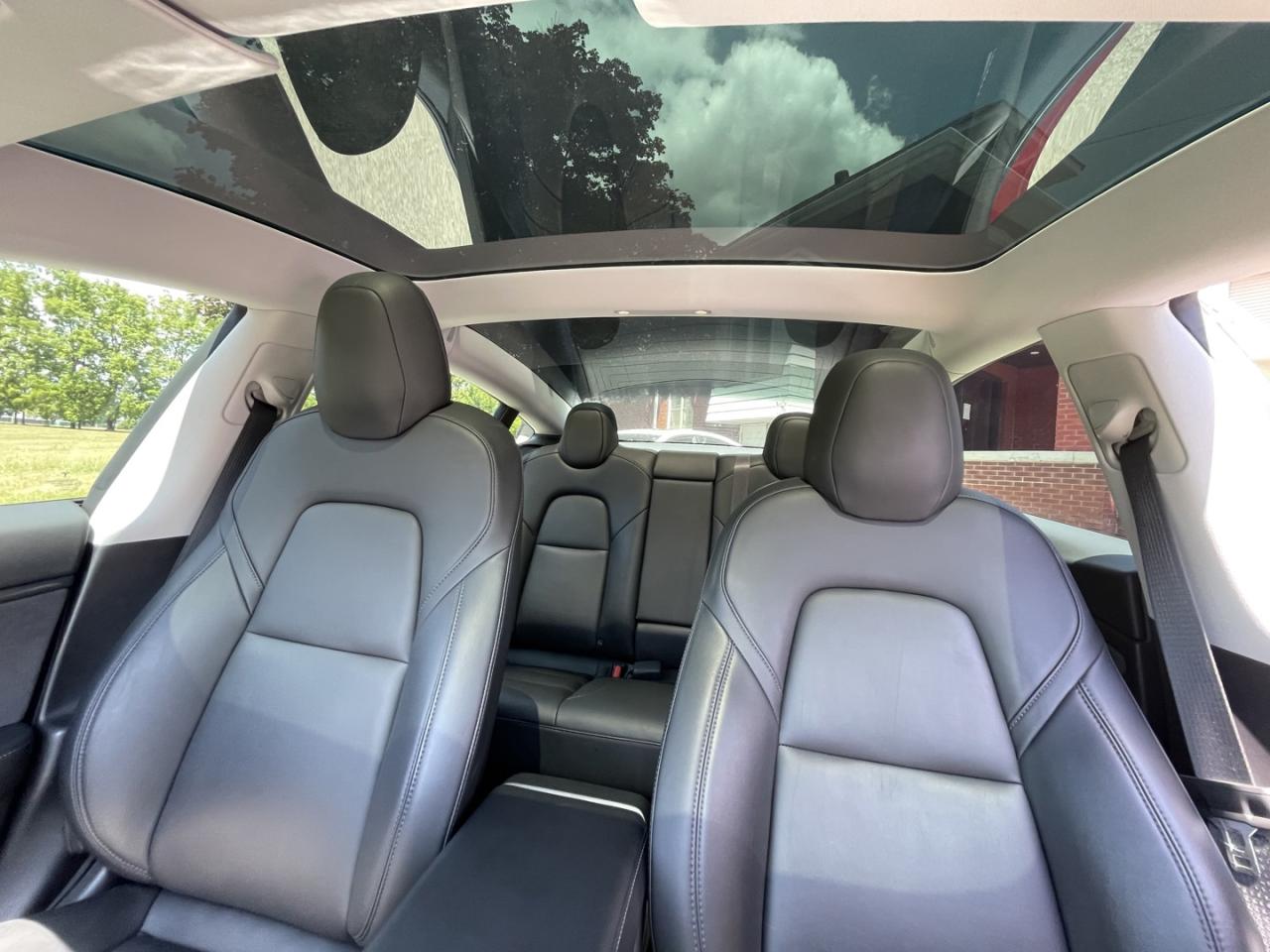 2019 Tesla Model 3 LONG RANGE - Photo #18