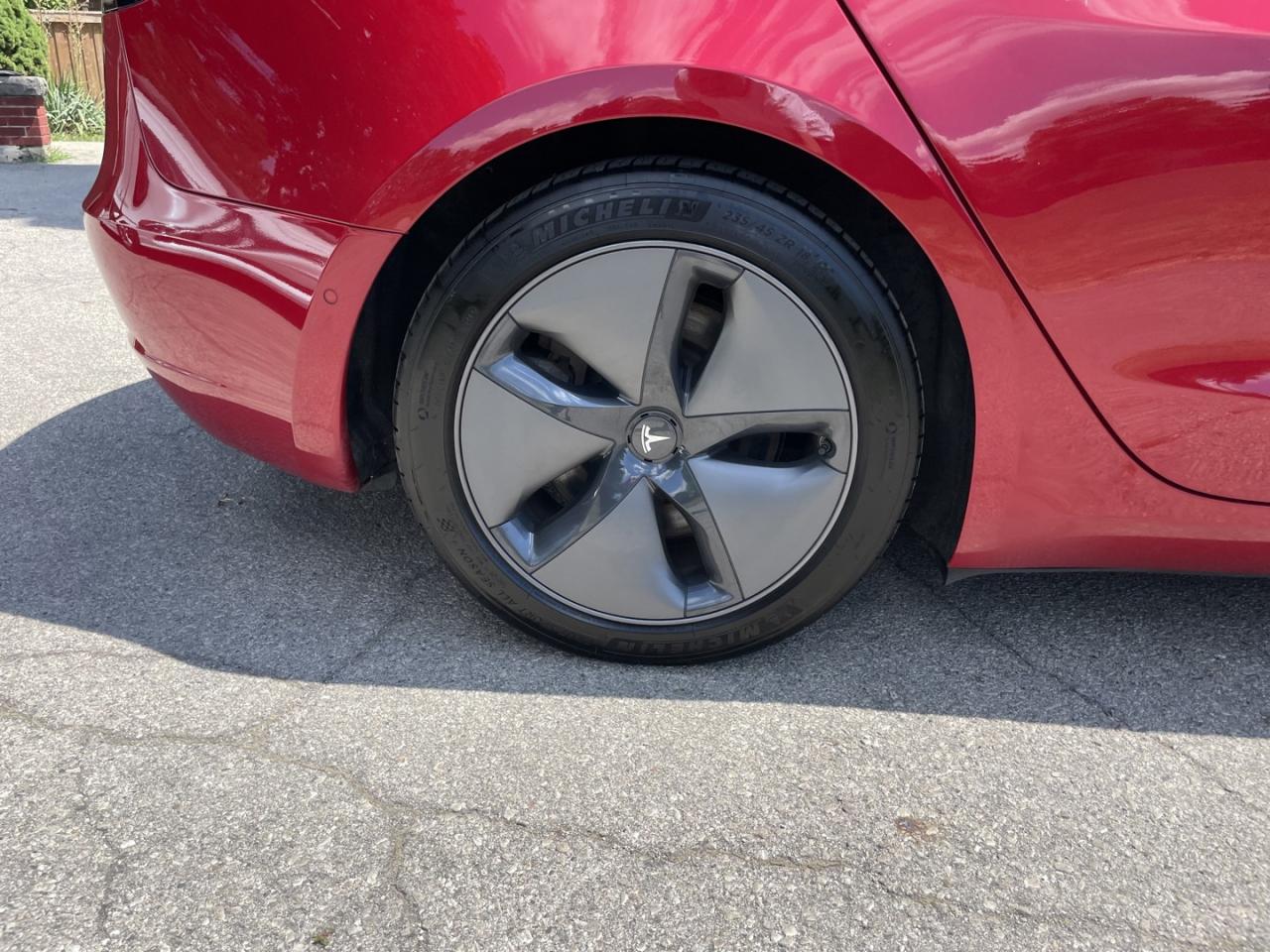 2019 Tesla Model 3 LONG RANGE - Photo #20