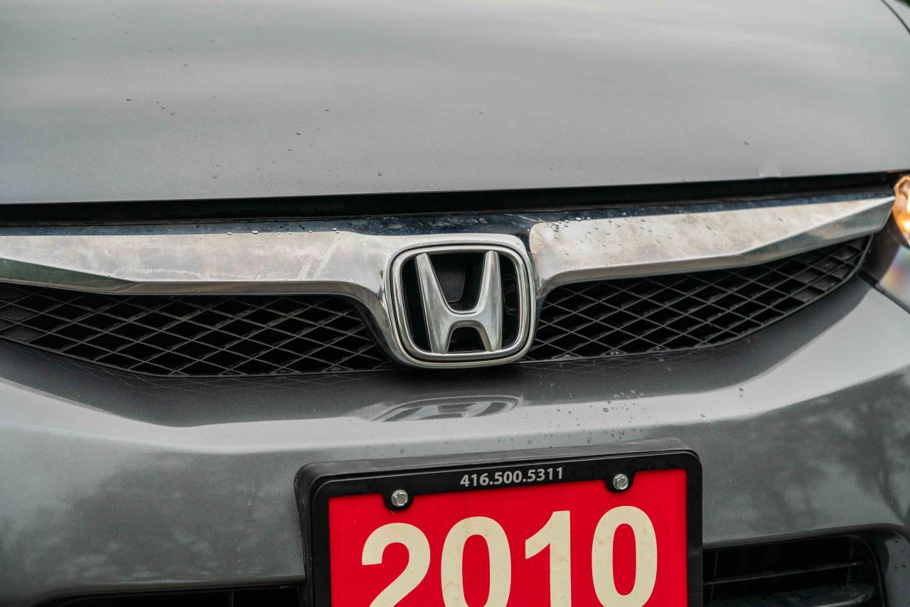 2010 Honda Civic DX-G - Photo #9