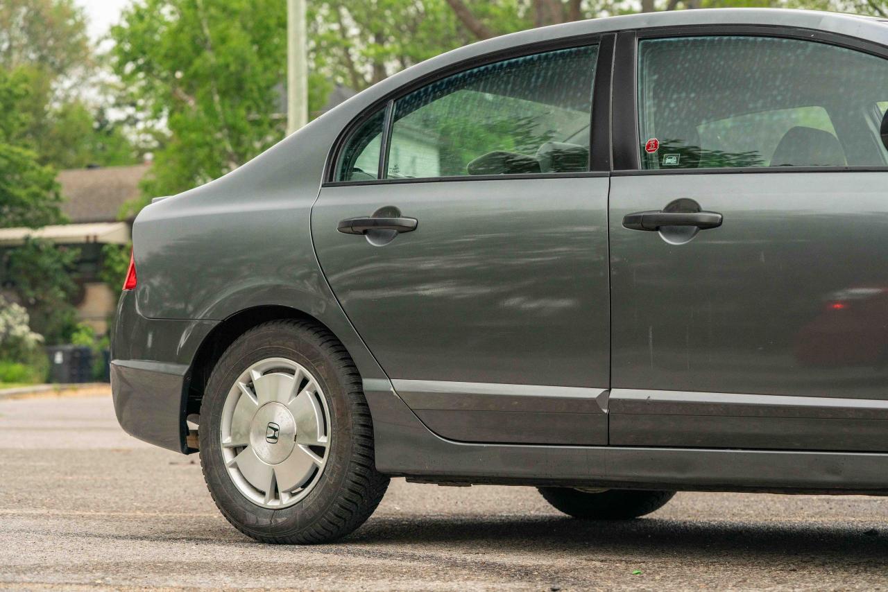 2010 Honda Civic DX-G - Photo #11