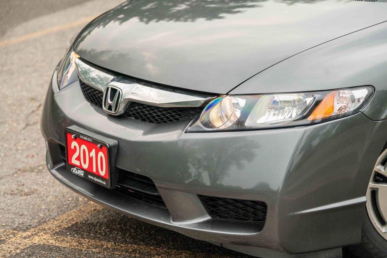 2010 Honda Civic DX-G - Photo #14