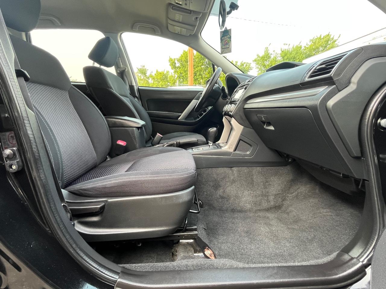 2016 Subaru Forester i-Backup Cam- Bluetooth-Heated Seats - Photo #15