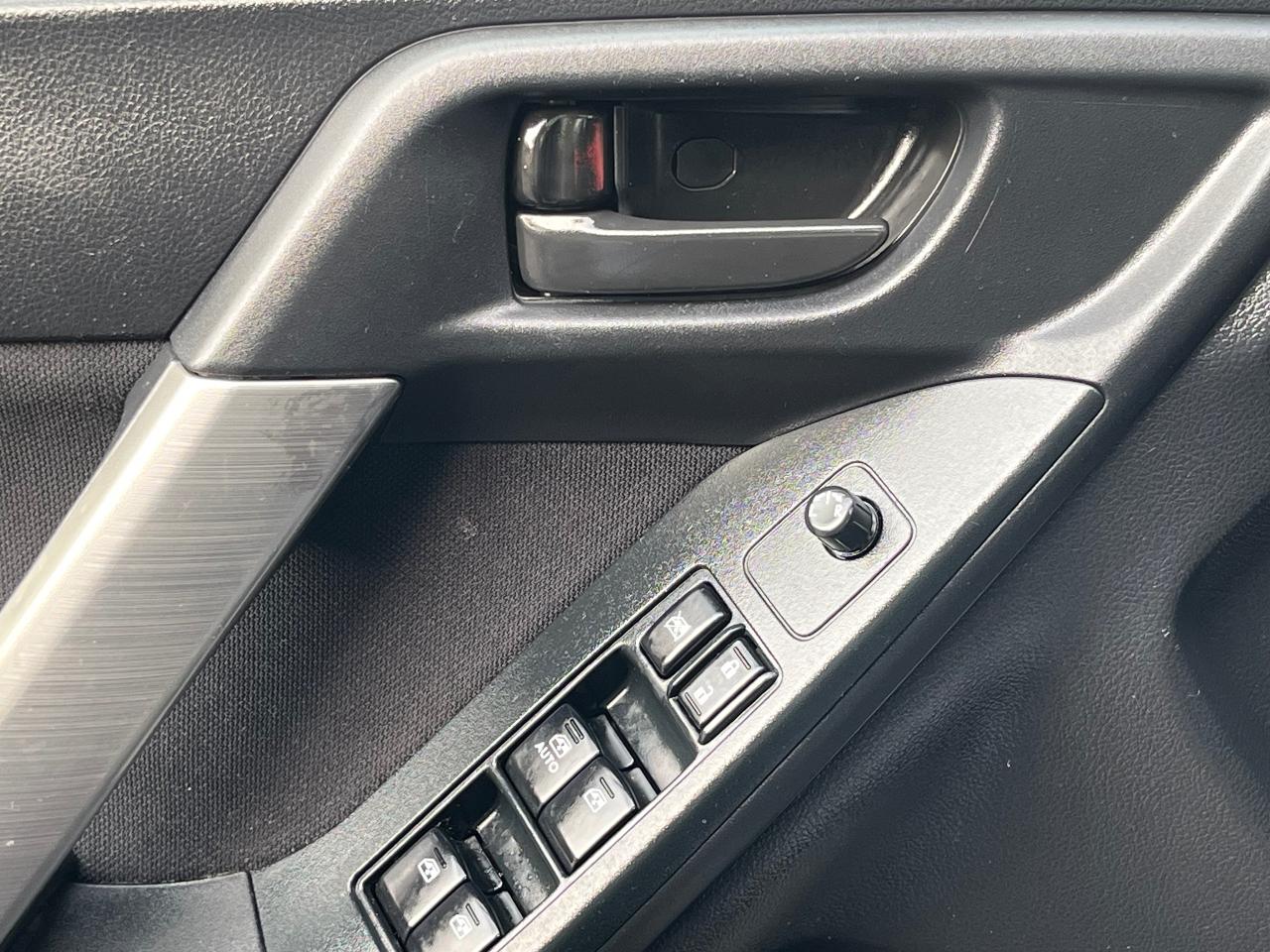 2016 Subaru Forester i-Backup Cam- Bluetooth-Heated Seats - Photo #25