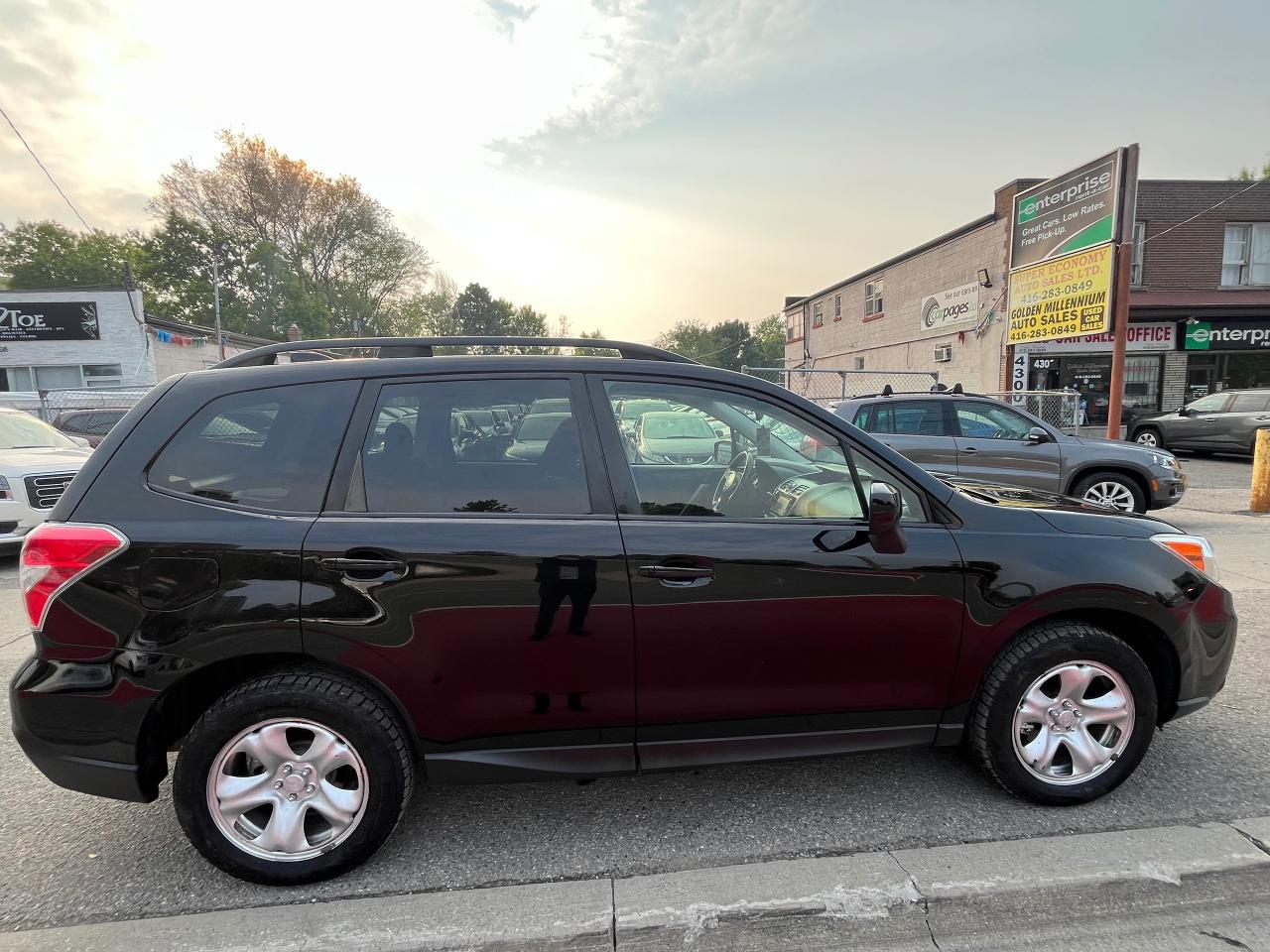 2016 Subaru Forester i-Backup Cam- Bluetooth-Heated Seats - Photo #8