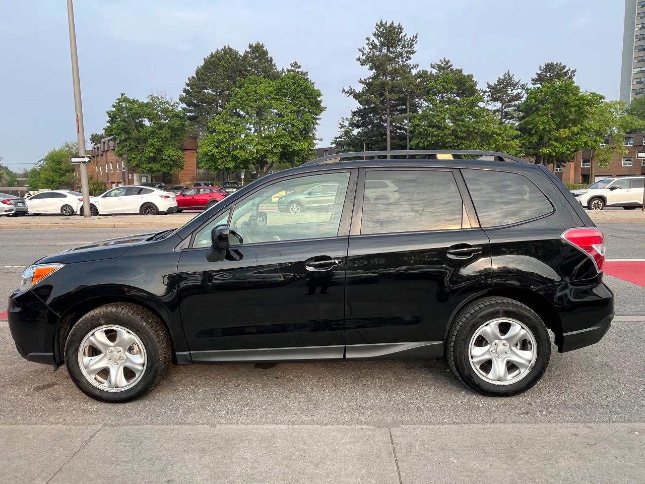 2016 Subaru Forester i-Backup Cam- Bluetooth-Heated Seats - Photo #4